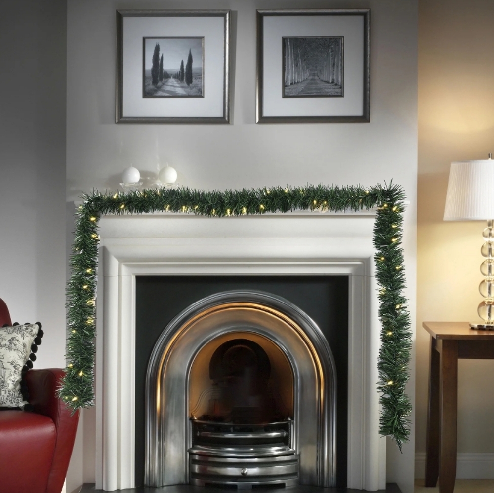 🎸●Holiday Time 18' Pre-Lit Pine Garland